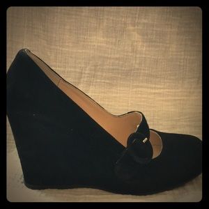 L’Autre Chose black suede wedges